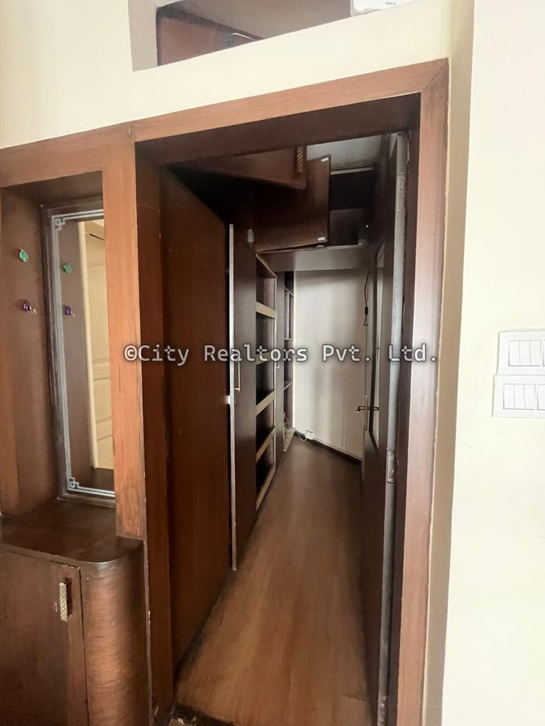 5 BHK Apartment For Rent In Cityview Apartment , Bakhundole