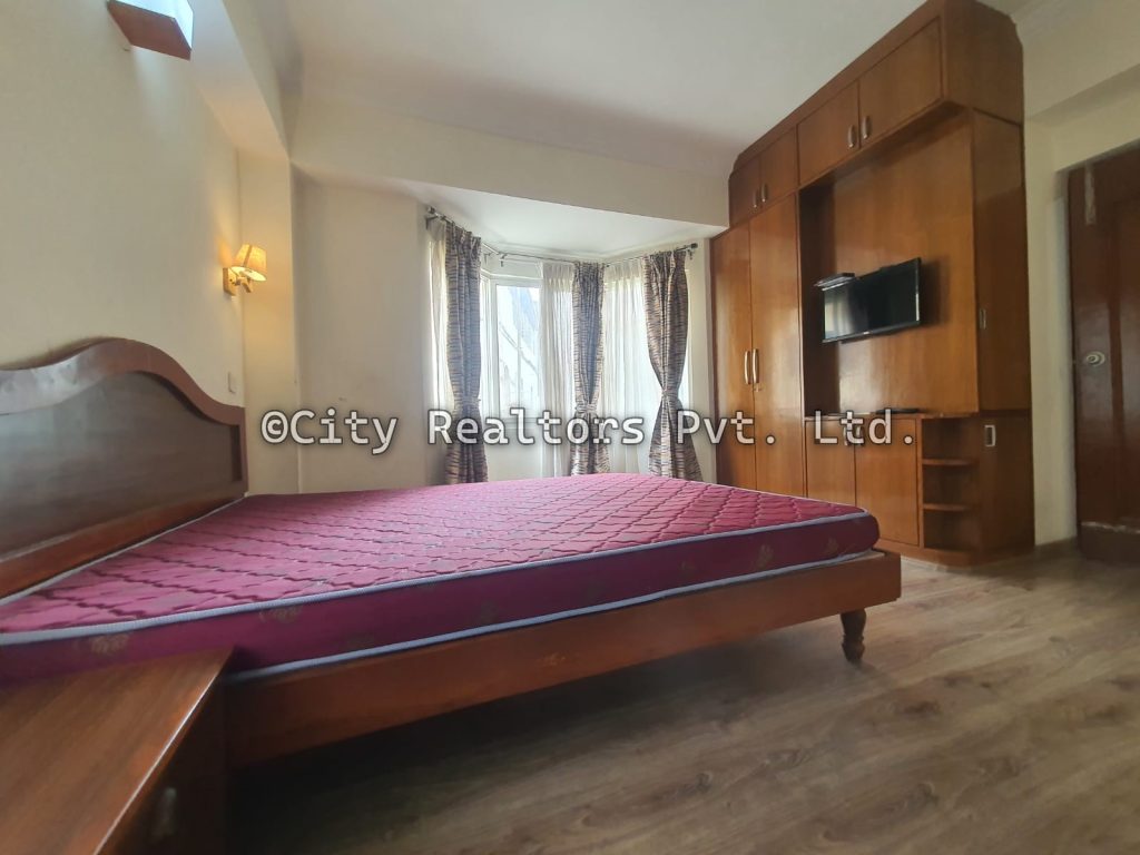 3 BHK Apartment For Rent In Prestige Apartment, Chandol