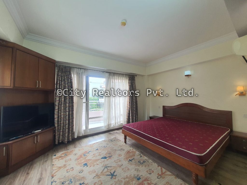3 BHK Apartment For Rent In Prestige Apartment, Chandol