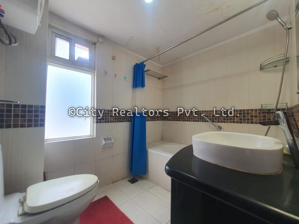 3 BHK Apartment For Rent In Prestige Apartment, Chandol