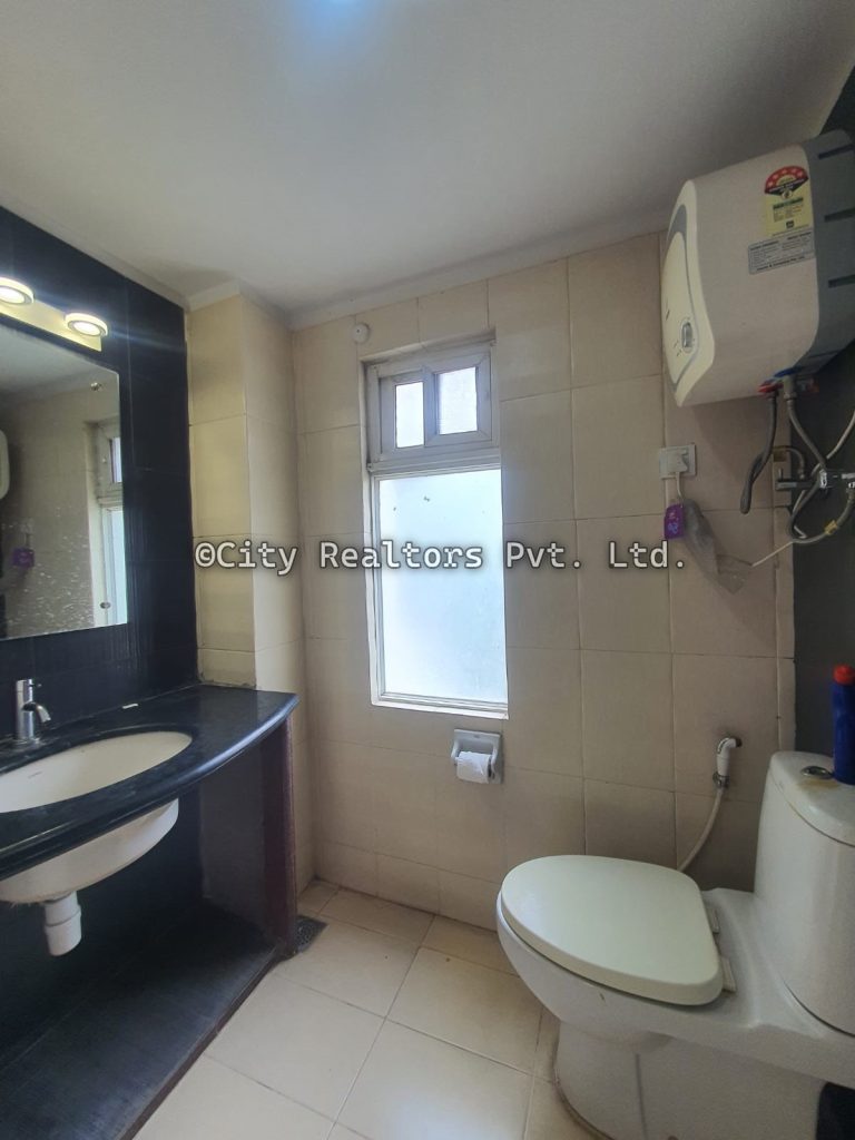 3 BHK Apartment For Rent In Prestige Apartment, Chandol